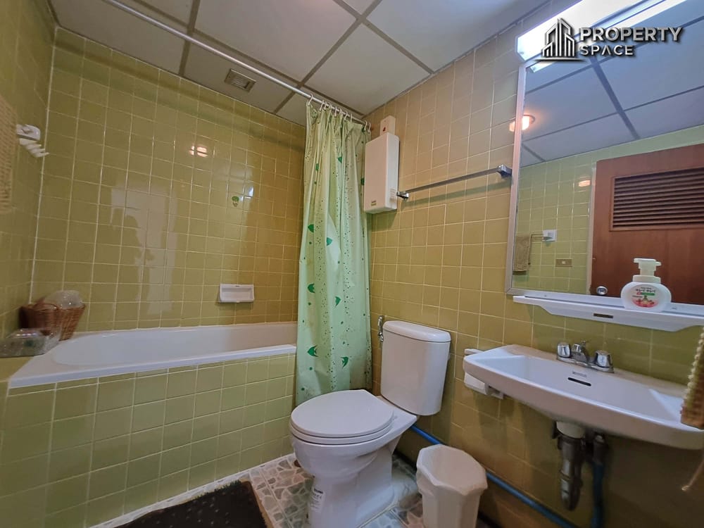 3 Bedrooms In Siam Penthouse Condominium Pattaya For Sale And Rent Image 33