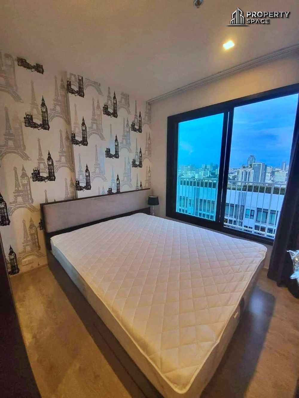 1 Bedroom In The Base Central Pattaya For Sale Image 10