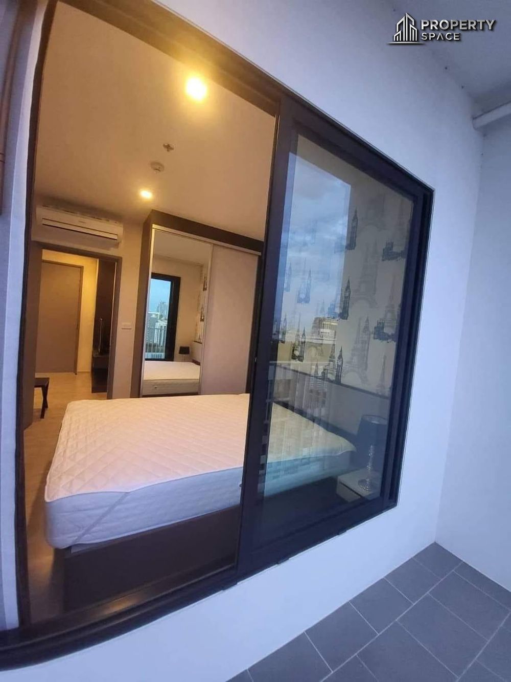 1 Bedroom In The Base Central Pattaya For Sale Image 12