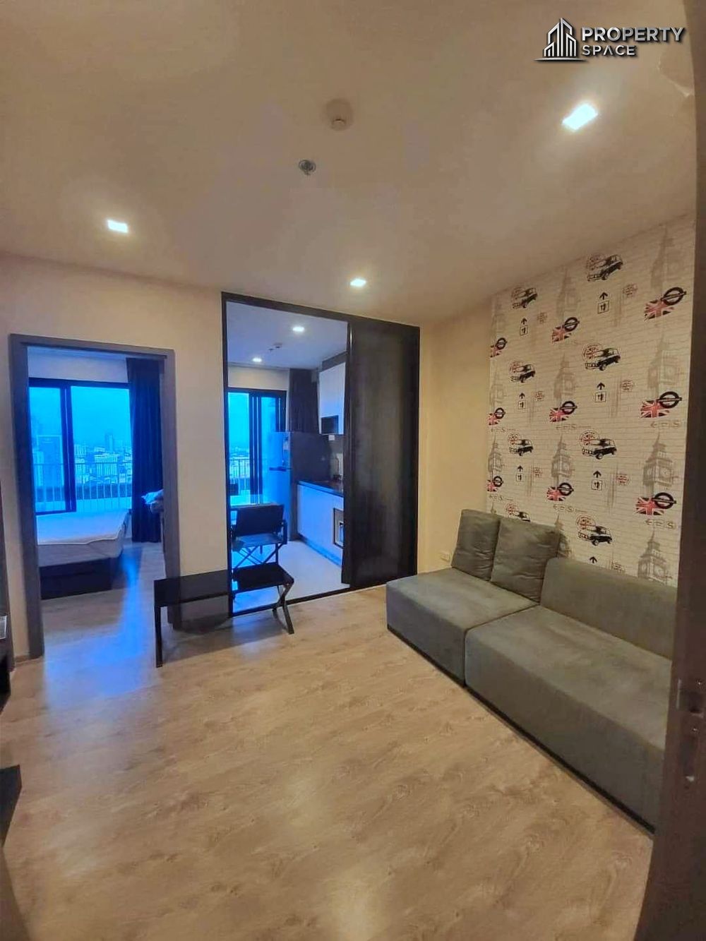 1 Bedroom In The Base Central Pattaya For Sale Image 4