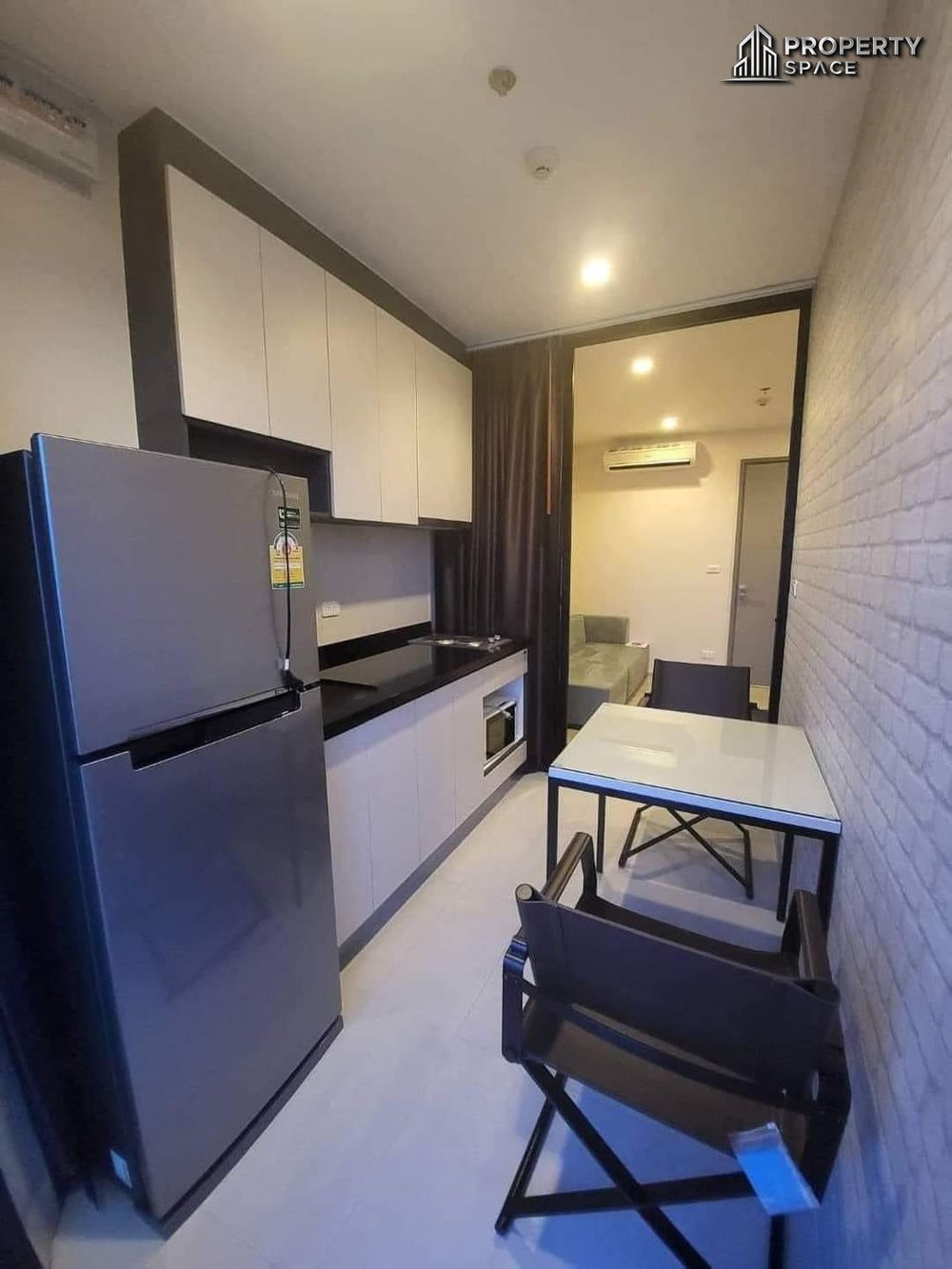 1 Bedroom In The Base Central Pattaya For Sale Image 9