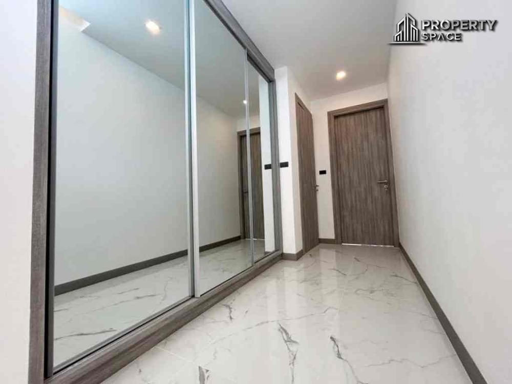 Brand New Luxury 3 Bedroom Pool Villa In East Pattaya Near Chak Nok Lake For Sale Image 10