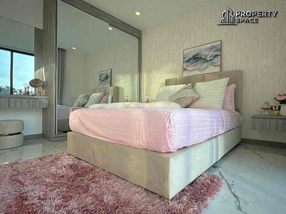 Brand New Luxury 3 Bedroom Pool Villa In East Pattaya Near Chak Nok Lake For Sale Image 15