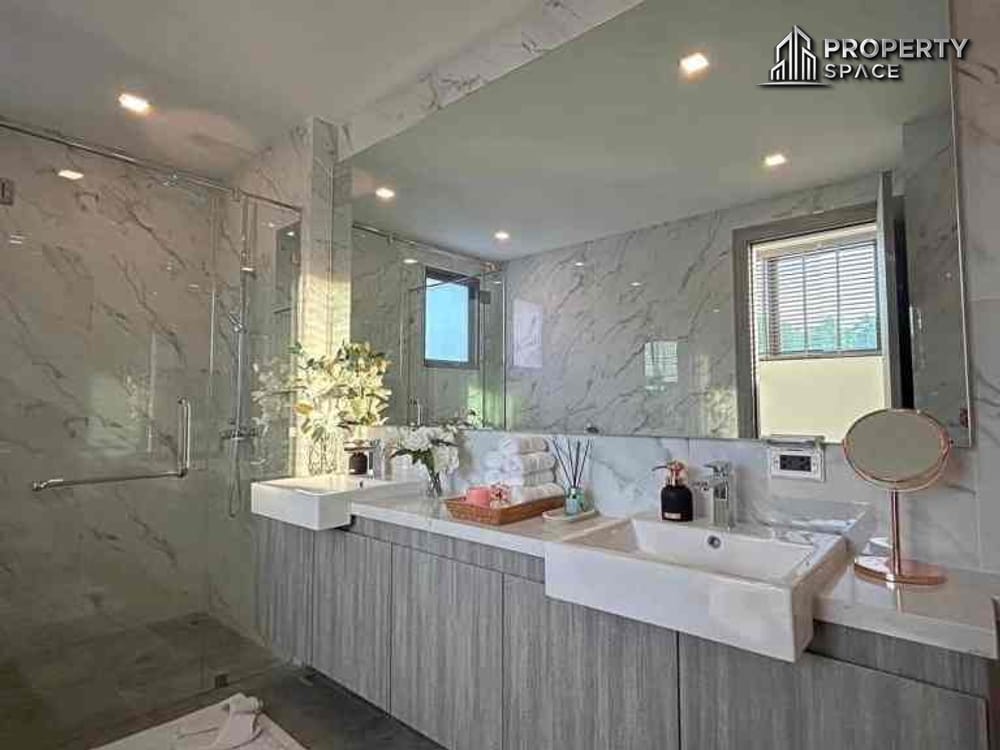 Brand New Luxury 3 Bedroom Pool Villa In East Pattaya Near Chak Nok Lake For Sale Image 12