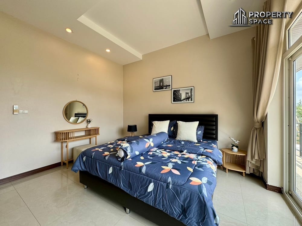 Luxury Modern 4-Bedroom Pool Villa In Jomtien Pattaya For Sale Image 13