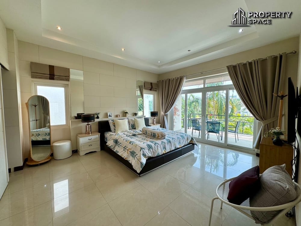 Luxury Modern 4-Bedroom Pool Villa In Jomtien Pattaya For Sale Image 17