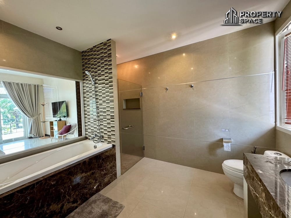 Luxury Modern 4-Bedroom Pool Villa In Jomtien Pattaya For Sale Image 19