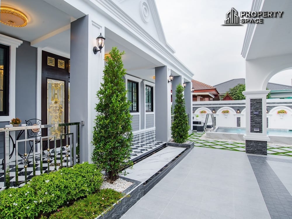 Brand New Luxury 4-Bedroom Pool Villa Near Mabprachan Lake Pattaya For Sale Image 7