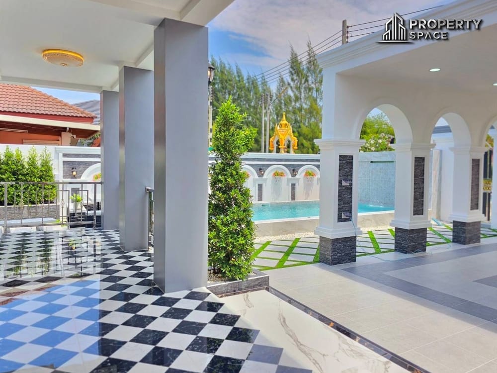 Brand New Luxury 4-Bedroom Pool Villa Near Mabprachan Lake Pattaya For Sale Image 6