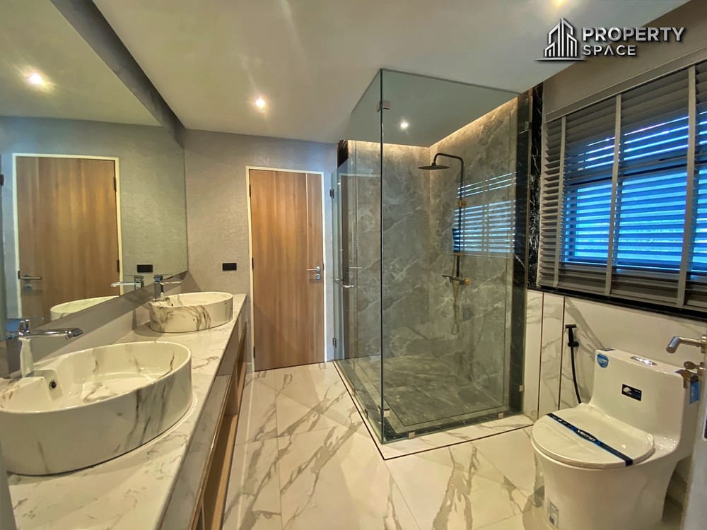 Luxurious Thai-Style Pool Villa for sale in Thung Klom-Tan Man, Modern Single-Story Living with Private Pool & Garden Image 29