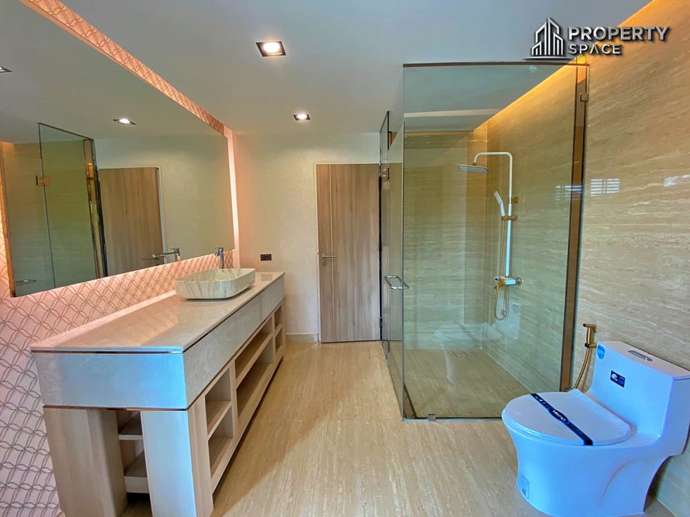 Luxurious Thai-Style Pool Villa for sale in Thung Klom-Tan Man, Modern Single-Story Living with Private Pool & Garden Image 21