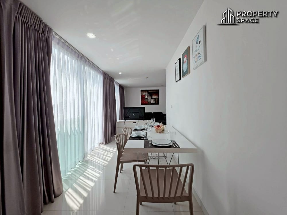 Hot Deal! 1-Bedroom Condo Near The Beach For Sale At Club Royal Wongamat Pattaya Image 6