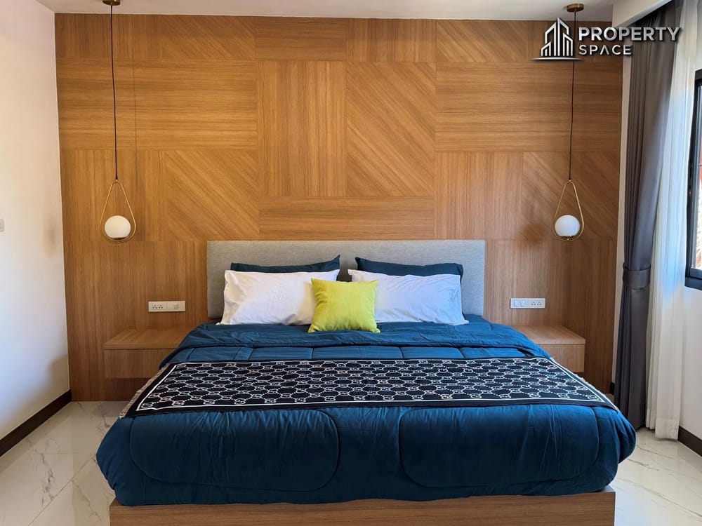 Brand New Spacious 6-Bedroom Modern Pool Villa Near Jomtien Beach For Sale Image 13