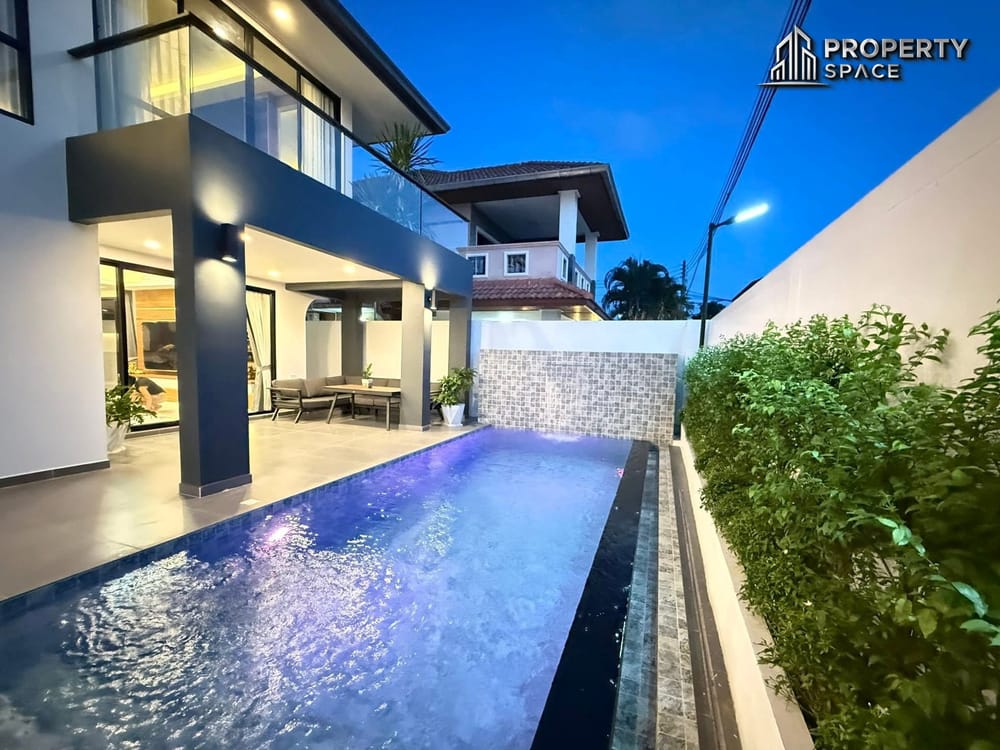 Brand New Spacious 6-Bedroom Modern Pool Villa Near Jomtien Beach For Sale Image 1