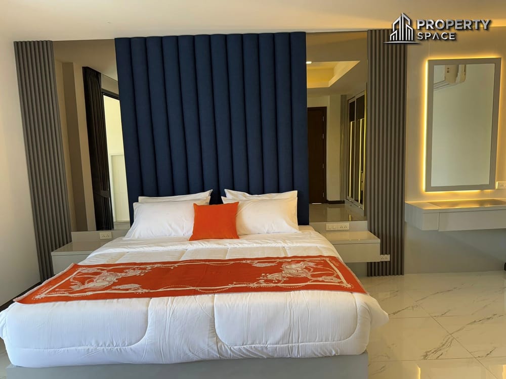 Brand New Spacious 6-Bedroom Modern Pool Villa Near Jomtien Beach For Sale Image 14