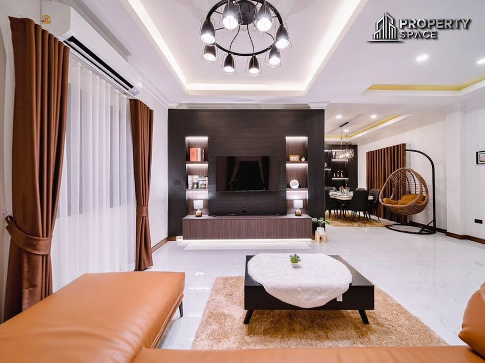 Luxury Pool Villa for Sale in Jomtien Pattaya – Modern 2-Storey Design Close to Beach Image 6