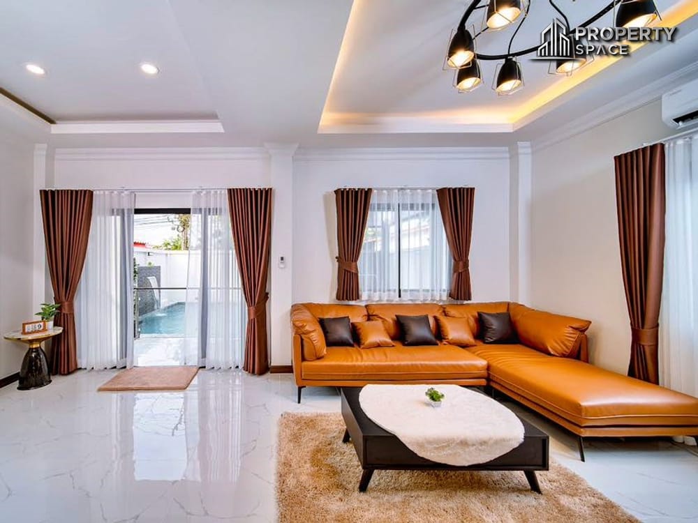 Luxury Pool Villa for Sale in Jomtien Pattaya – Modern 2-Storey Design Close to Beach Image 6
