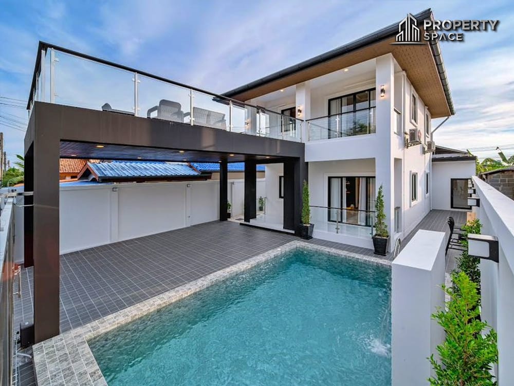 Luxury Pool Villa for Sale in Jomtien Pattaya – Modern 2-Storey Design Close to Beach Image 1
