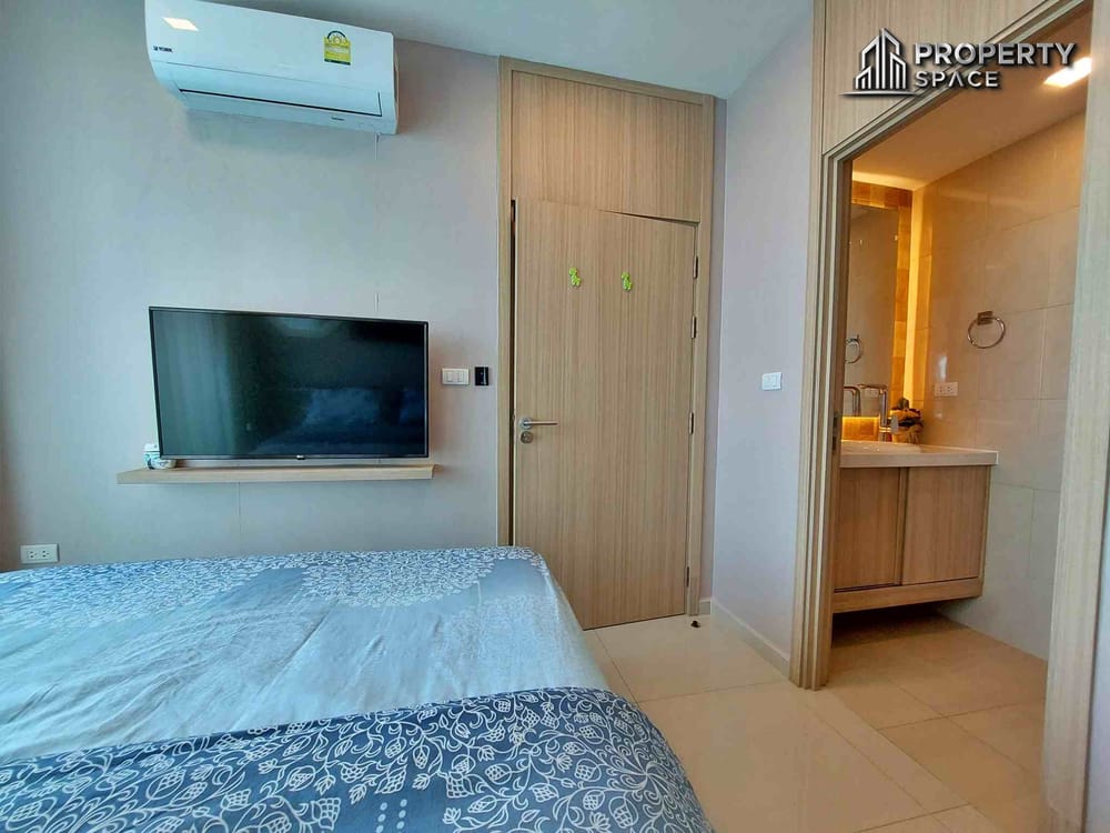 Spacious 2 Bedroom Corner Unit in City Garden Pattaya Condo For Sale And Rent Image 8
