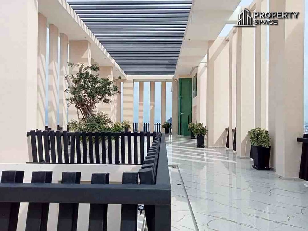 Spacious 2 Bedroom Corner Unit in City Garden Pattaya Condo For Sale And Rent Image 19