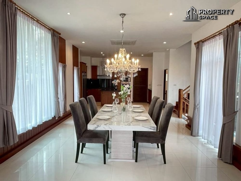Spacious 3-Bedroom Thai Modern Pool Villa Near Regent International School For Rent Image 7