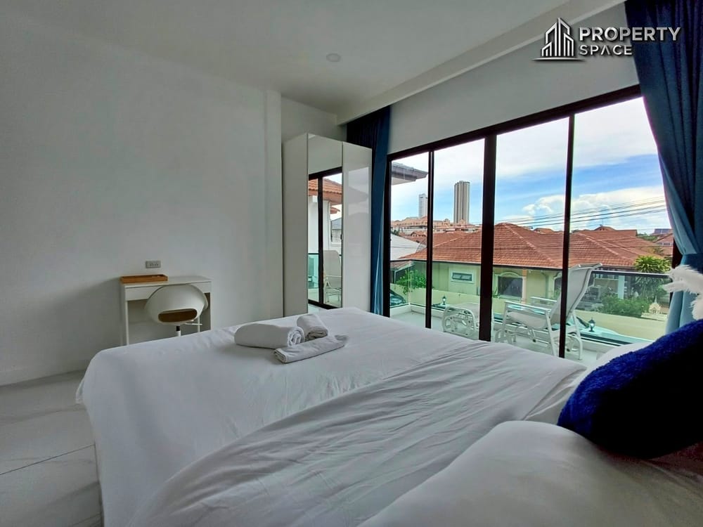 Modern Luxury 5-Bedroom Pool Villa Near Jomtien Beach Pattaya For Sale & Rent Image 26