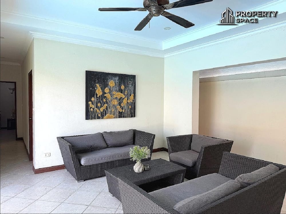 Spacious 5-Bedroom Pool Villa In Prime Location Near Jomtien Beach For Sale Image 9