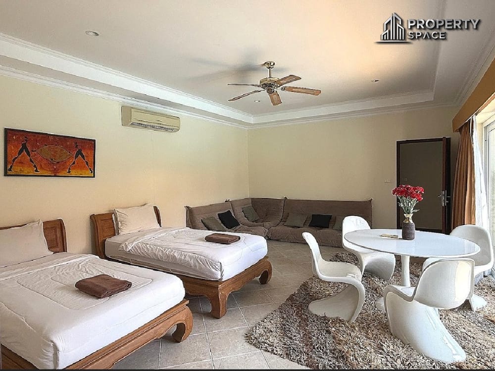 Spacious 5-Bedroom Pool Villa In Prime Location Near Jomtien Beach For Sale Image 15