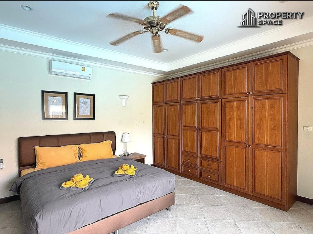 Spacious 5-Bedroom Pool Villa In Prime Location Near Jomtien Beach For Sale Image 23