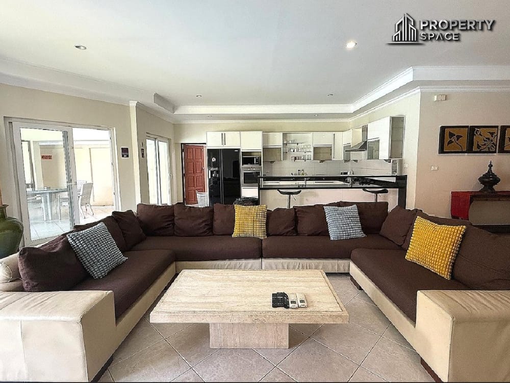 Spacious 5-Bedroom Pool Villa In Prime Location Near Jomtien Beach For Sale Image 4