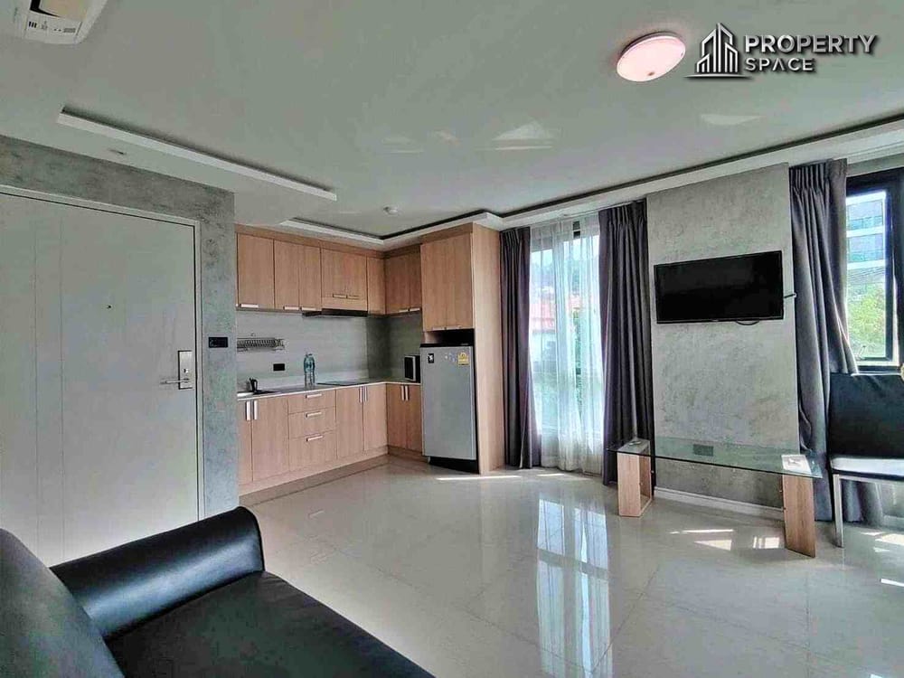 One-Bedroom Modern Loft Living at Estanan Condo Pattaya with Great City Views Image 6