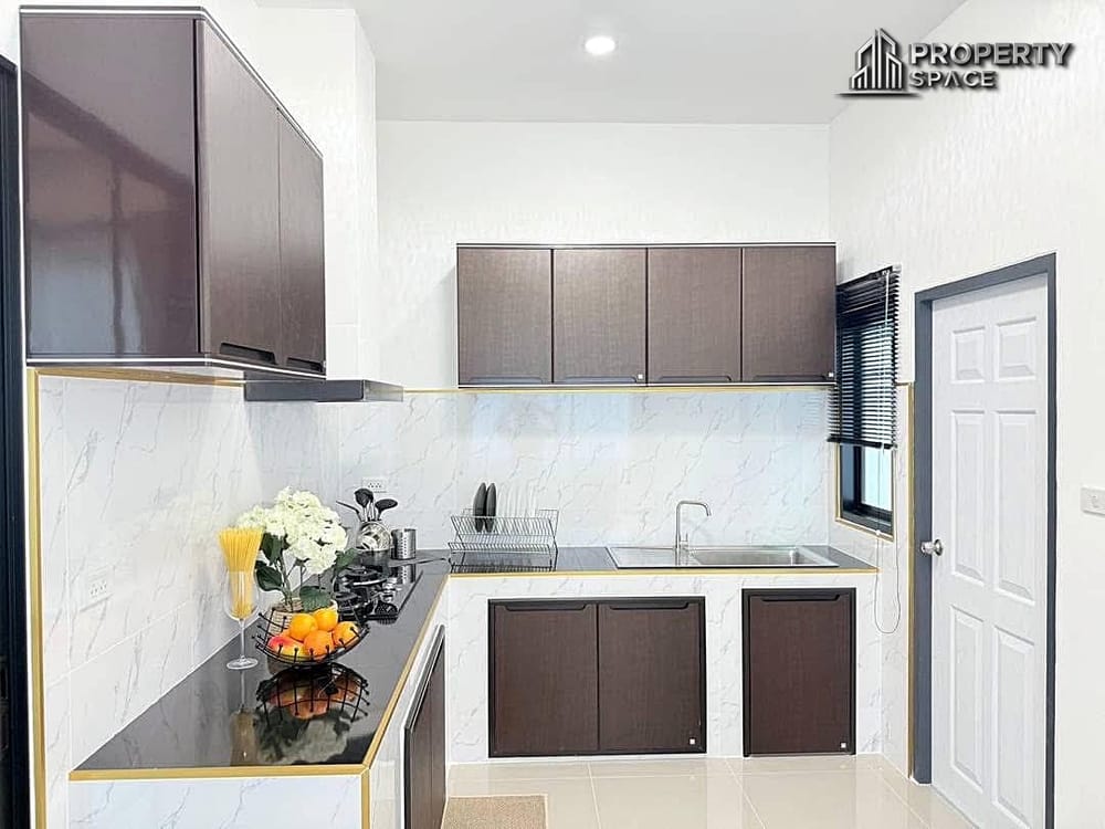 Stunning 3-Bedroom Pool Villa Near Regent International School Pattaya For Sale Image 10