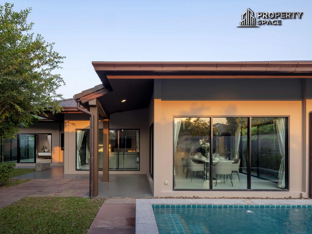 Luxurious 3 Bedroom Modern Pool Villa In Huay Yai Pattaya For Rent Image 4