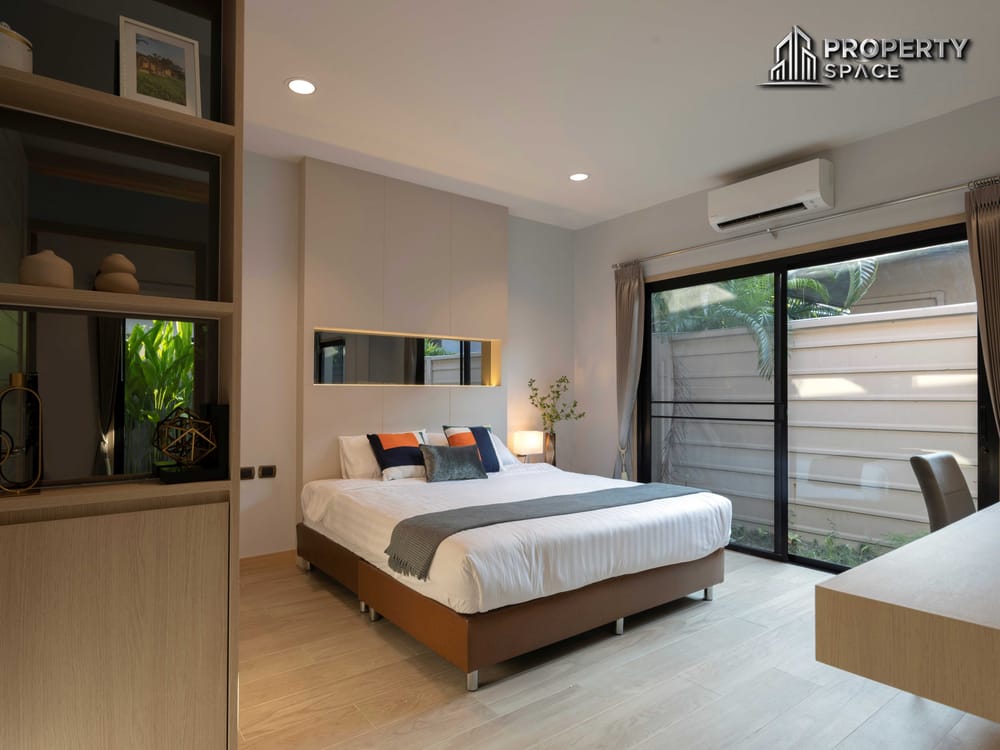 Luxurious 3 Bedroom Modern Pool Villa In Huay Yai Pattaya For Rent Image 18