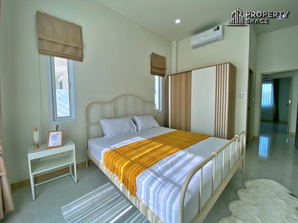 Brand New Cozy 3 Bedroom Single-Story House for Sale In East Pattaya Image 13