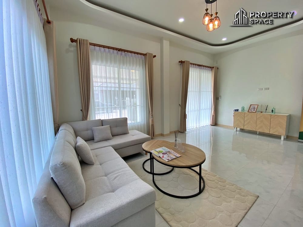 Brand New Cozy 3 Bedroom Single-Story House for Sale In East Pattaya Image 6