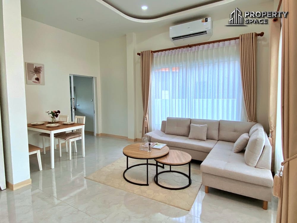 Brand New Cozy 3 Bedroom Single-Story House for Sale In East Pattaya Image 4