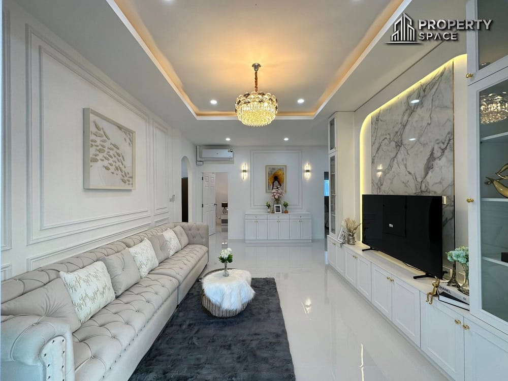 Modern 3 Bedrooms Renovated Pool Villa In East Pattaya For Sale Image 7