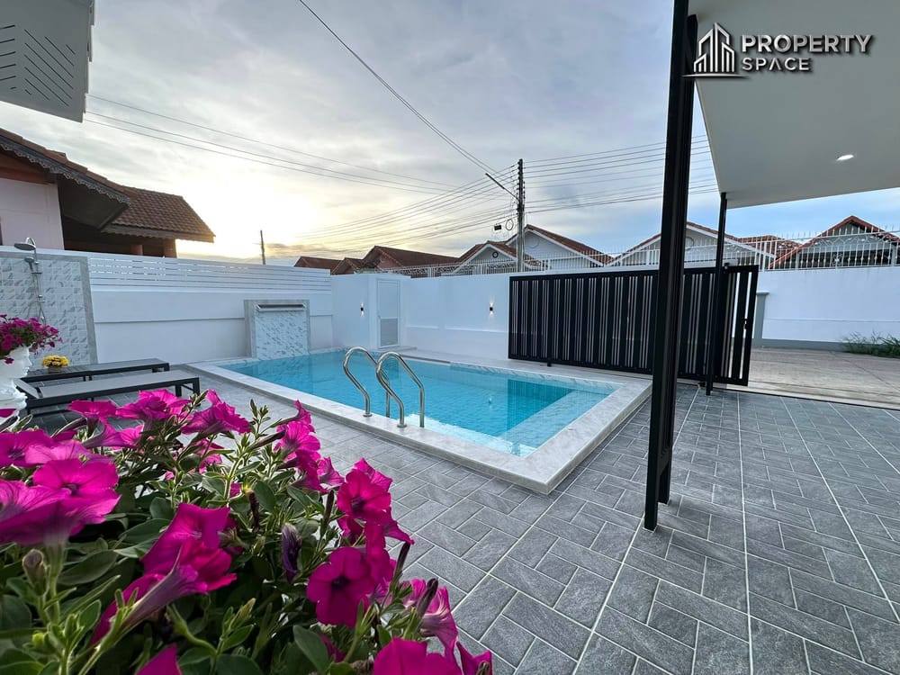 Modern 3 Bedrooms Renovated Pool Villa In East Pattaya For Sale Image 4