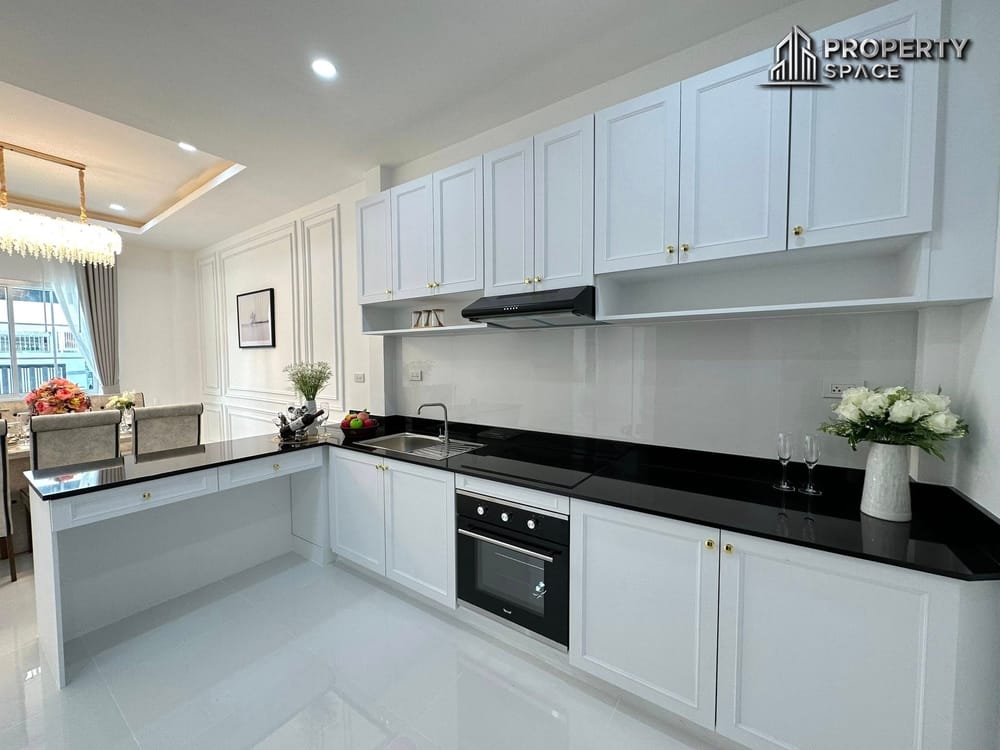 Modern 3 Bedrooms Renovated Pool Villa In East Pattaya For Sale Image 16