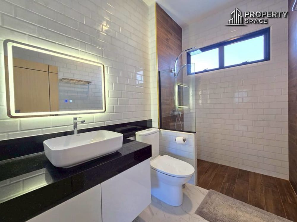 Modern Luxury 3 Bedroom Pool Villa Near Mabprachan Lake Pattaya For Sale Image 16