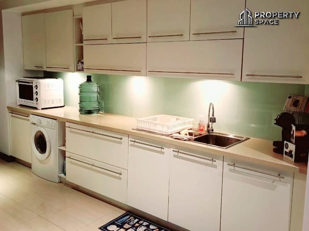 Luxury 1-Bedroom With Sea View In Northshore Pattaya Condo For Rent Image 8