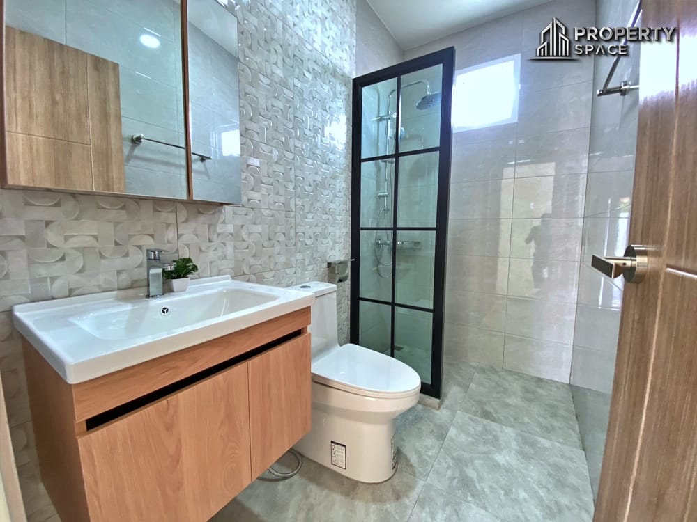 3 Bedroom Modern Single-Story Pool Villa in East Pattaya For Sale  Image 16