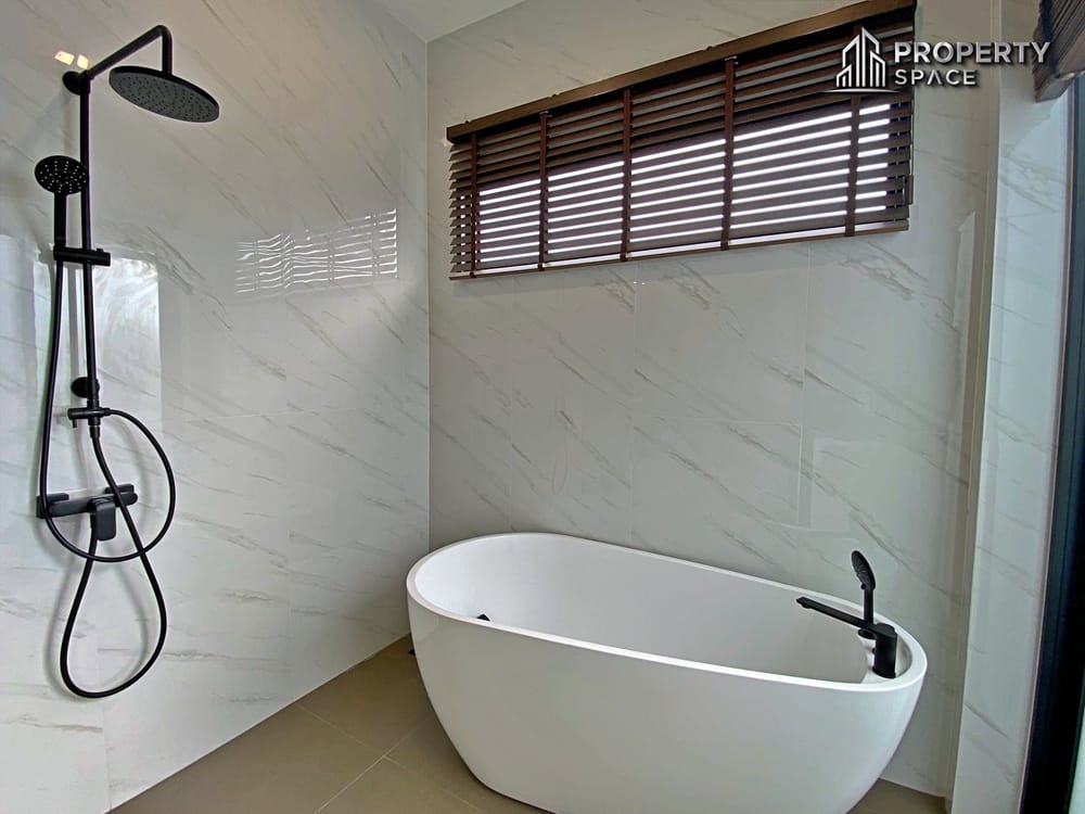 Brand New Modern 3 Bedroom Pool Villa In Mabprachan Pattaya For Sale Image 26