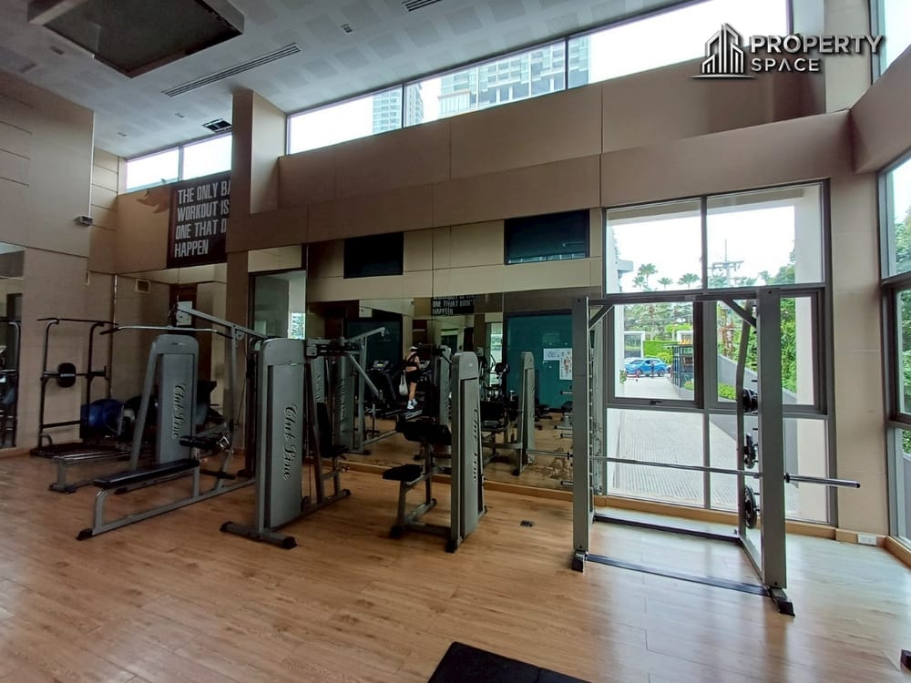 Spacious 2 Bedroom Sea View In Ananya Beachfront Wongamat For Rent Image 35