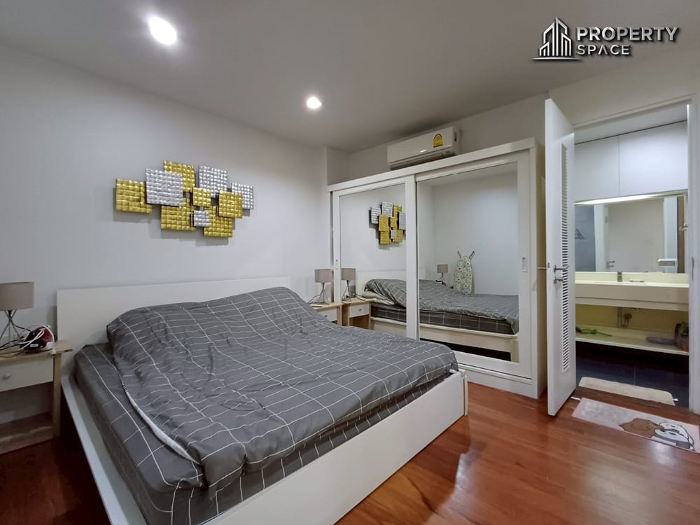 Spacious 2 Bedroom Sea View In Ananya Beachfront Wongamat For Rent Image 29