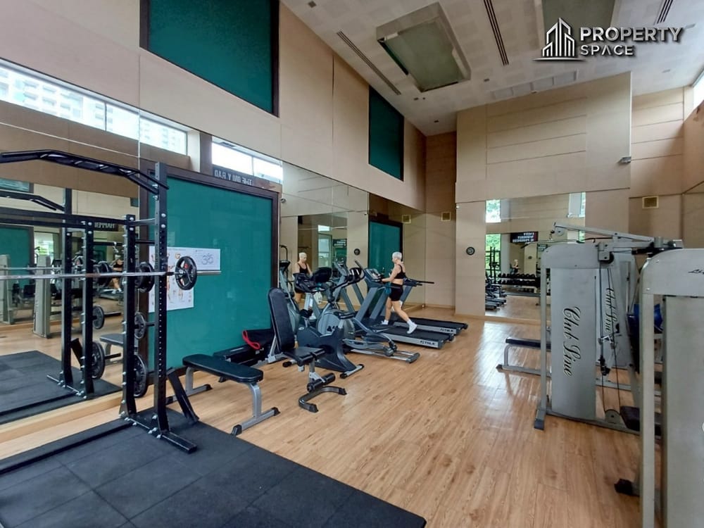 Spacious 2 Bedroom Sea View In Ananya Beachfront Wongamat For Rent Image 32