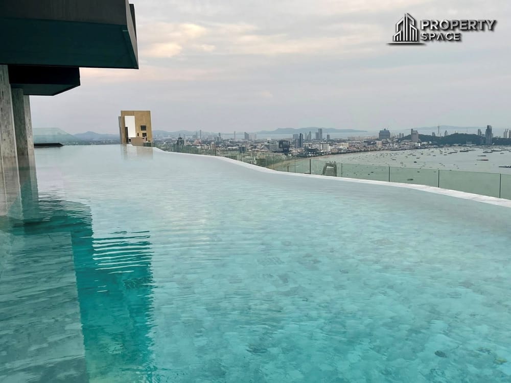 Luxurious Beachfront Sea View 1-Bedroom In Arom Wongamat Condo For Rent Image 9