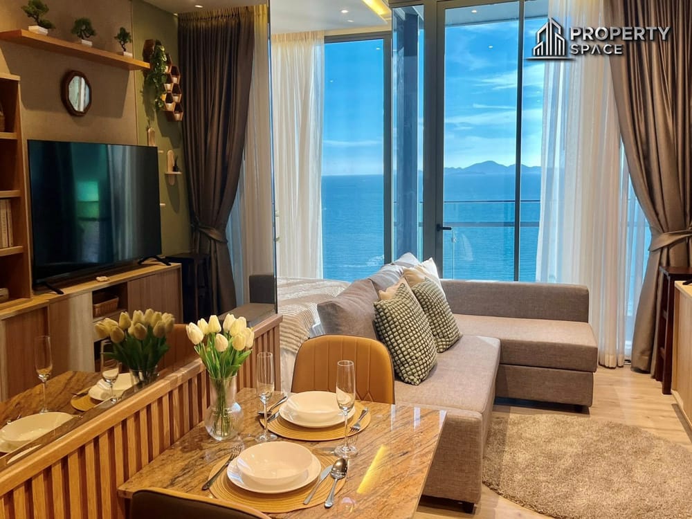Luxurious Beachfront Sea View 1-Bedroom In Arom Wongamat Condo For Rent Image 3