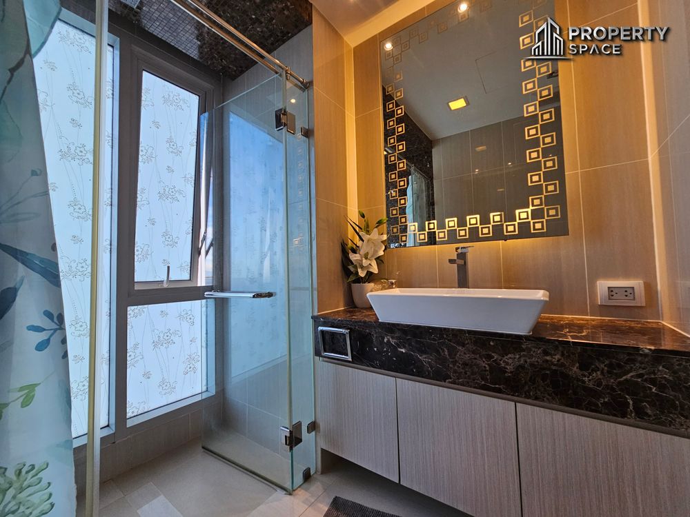 2 Bedroom In The Palm Wongamat Condo For Sale Image 14